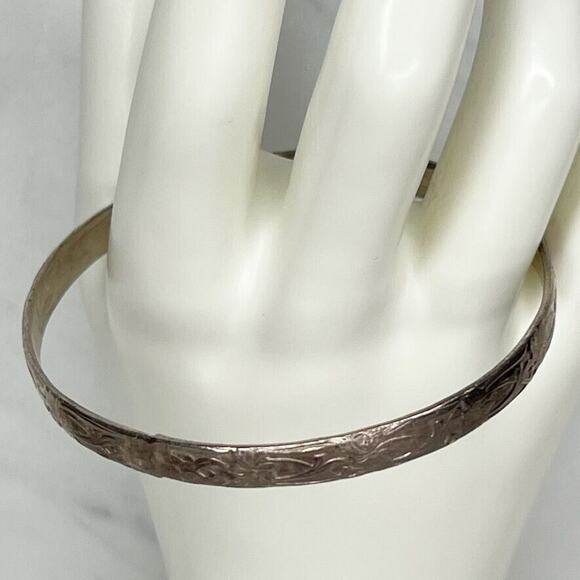 Vintage Mexico Silver Tone Floral Bangle Bracelet ✨ - Picture 1 of 6